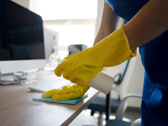 CLEAN & CLEAR SERVICE